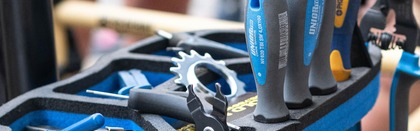 Automatische header door import